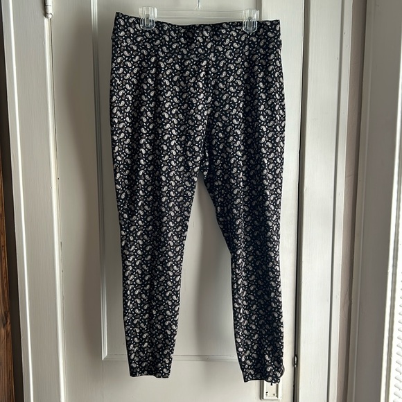 Lands’ End Starfish Leggings - Picture 2 of 8